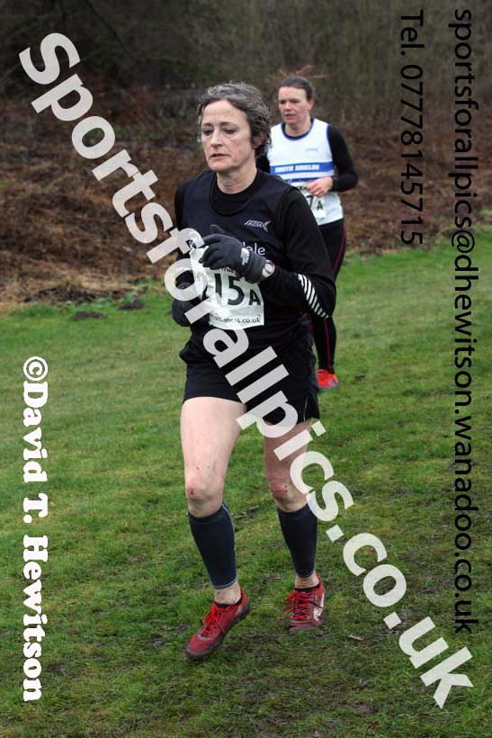 Senior and veteran womens Durham Cathedral Cross Country Relays, Maiden Castle, Durham. Photo: David T. Hewitson/Sports for All Pics